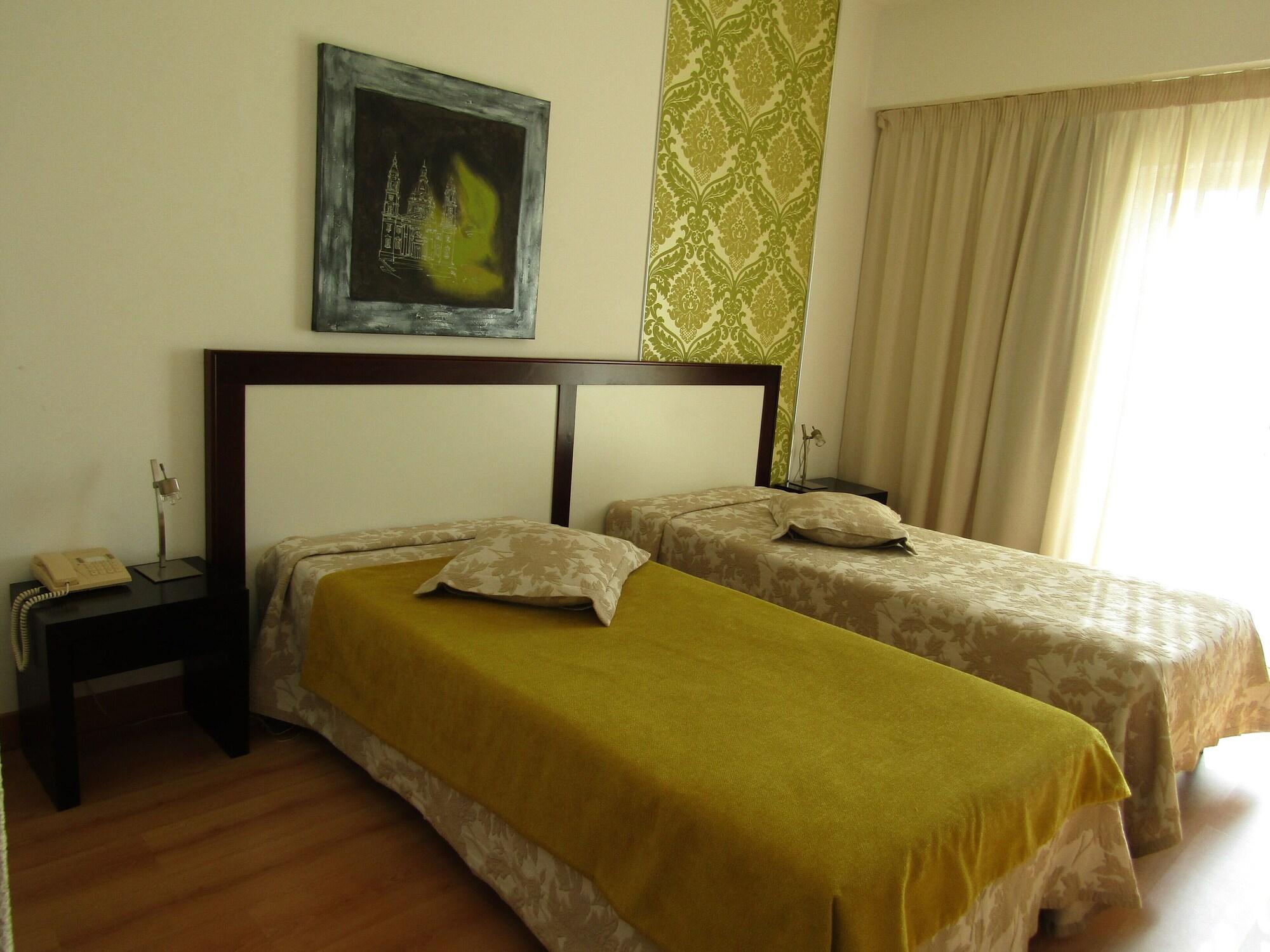 Hotel Caldas Internacional كالداس دا راينها المظهر الخارجي الصورة