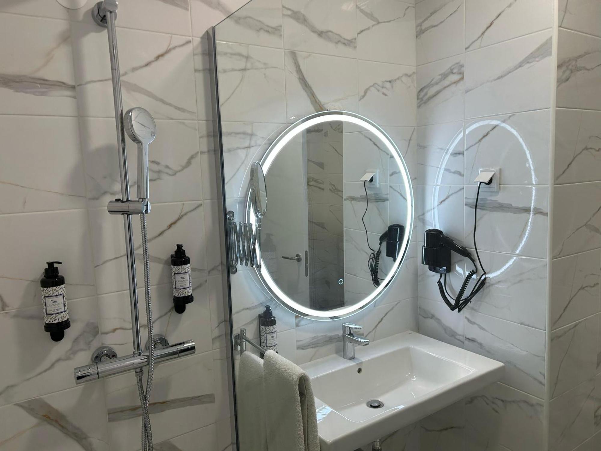 Hotel Caldas Internacional كالداس دا راينها المظهر الخارجي الصورة