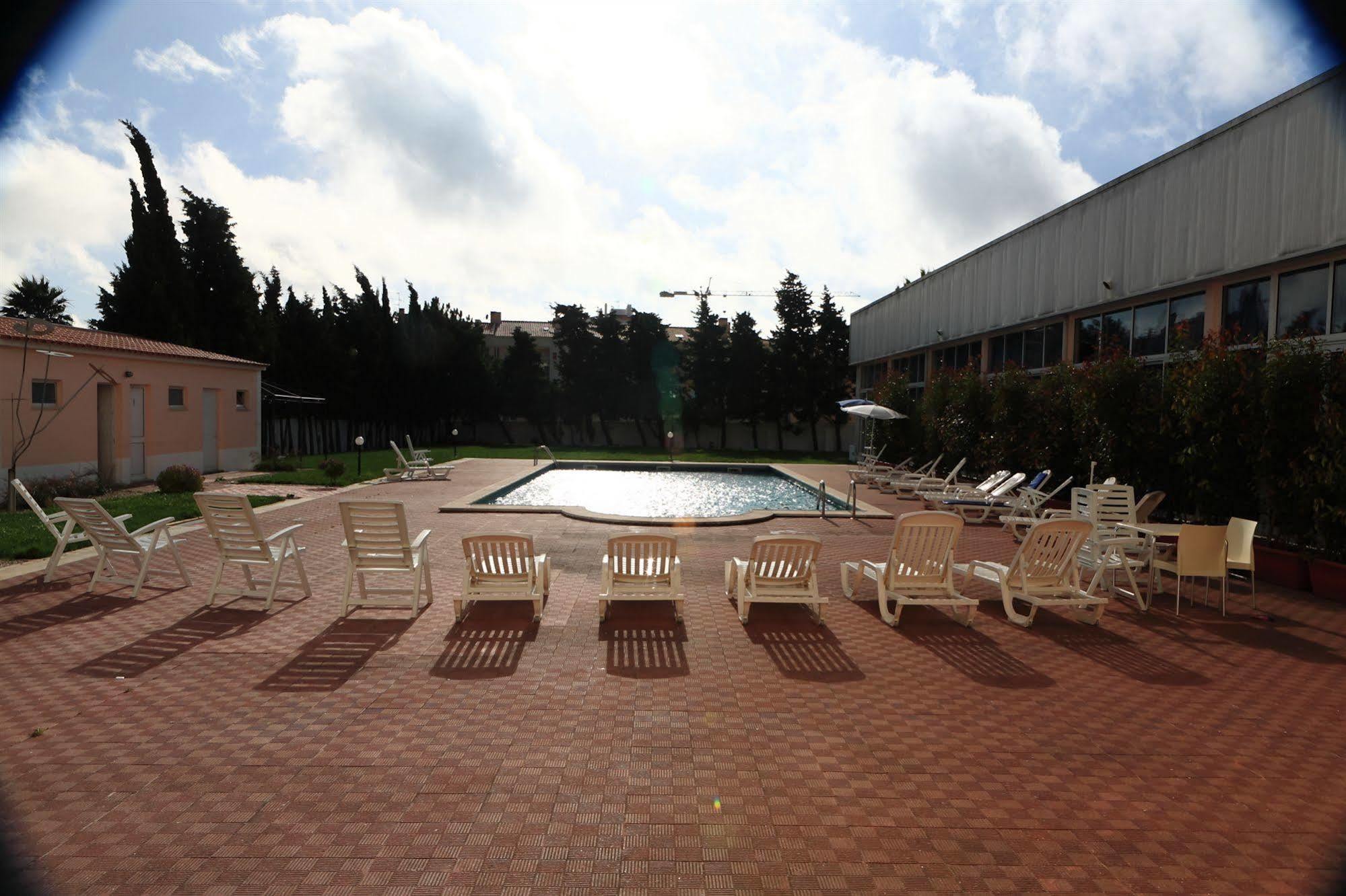 Hotel Caldas Internacional كالداس دا راينها المظهر الخارجي الصورة